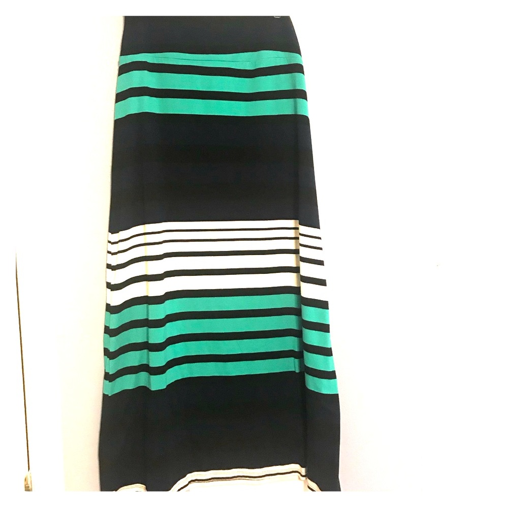 Mossimo maxi skirt.